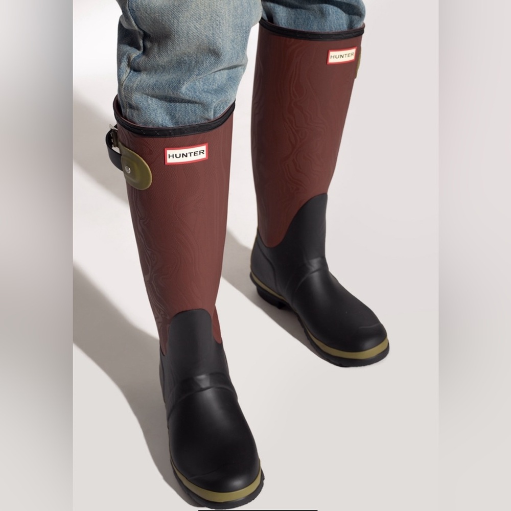 HUNTER BOOTS